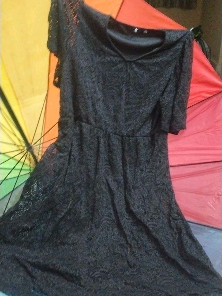 Elegant Black Lace Dress, febric floral barcode