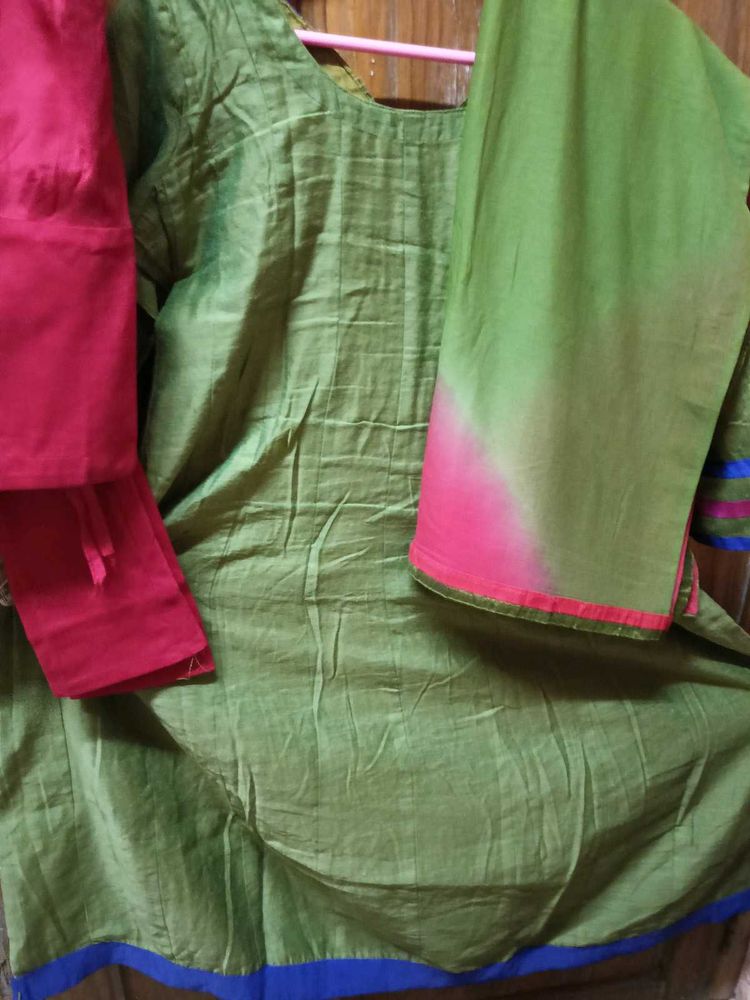 LessUsedGreen Anarkali KurtiSet - Top+Chudi+Dupatt