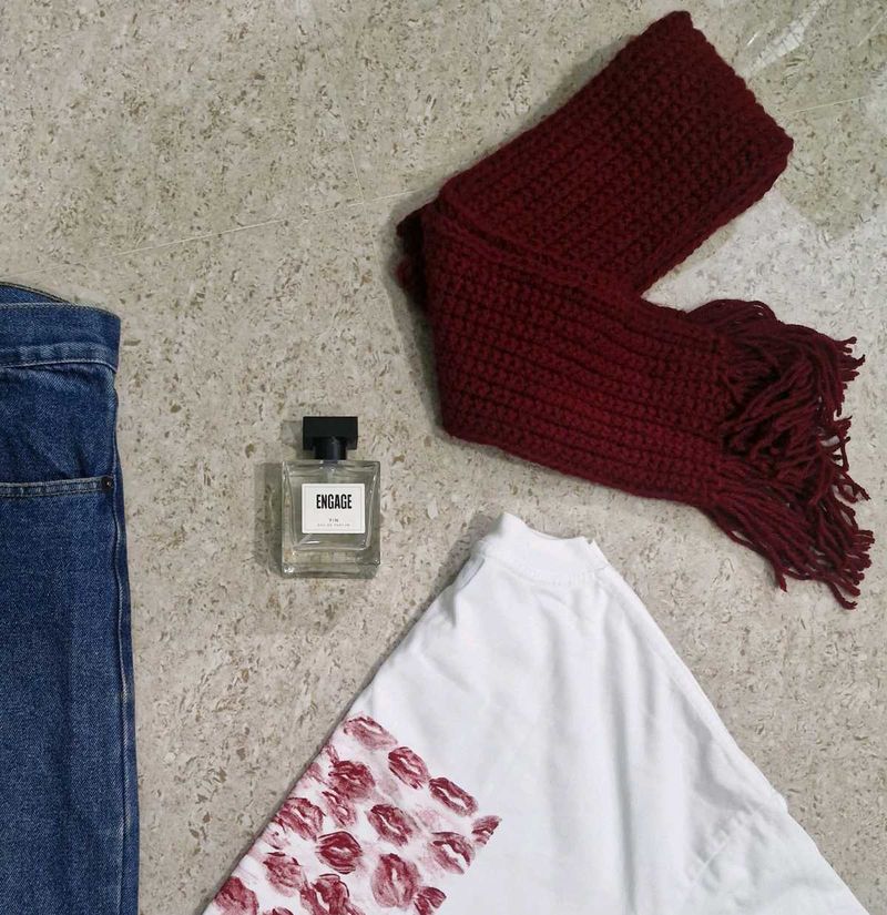 Burgundy Knit Scarf