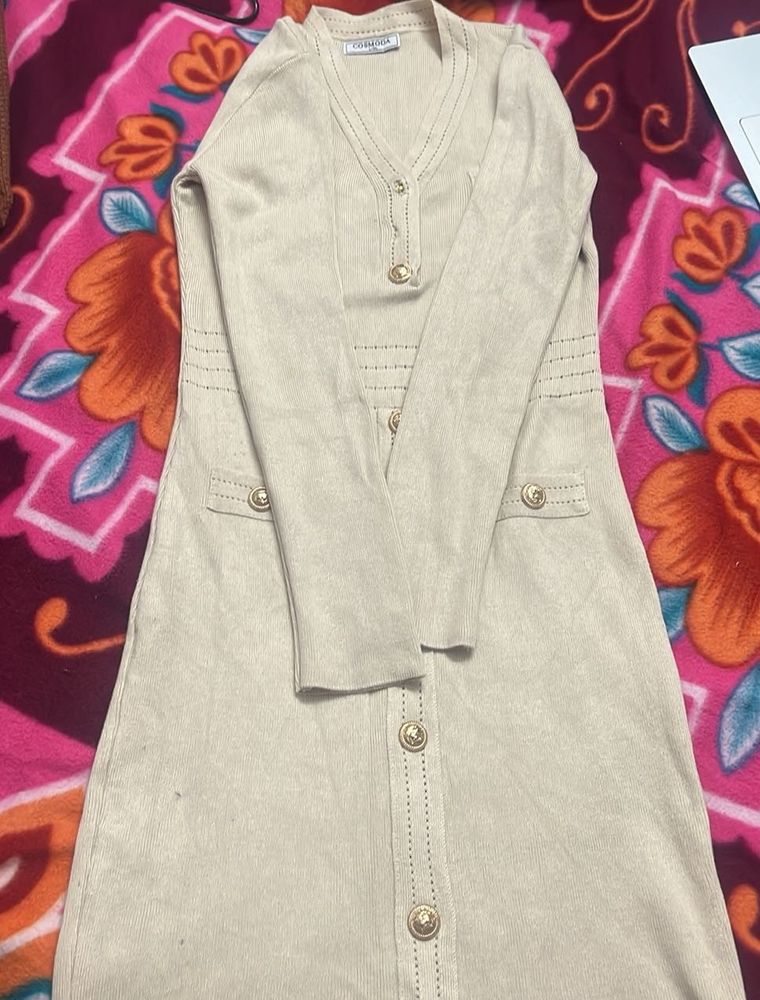 Elegant Button-Down Midi Dress