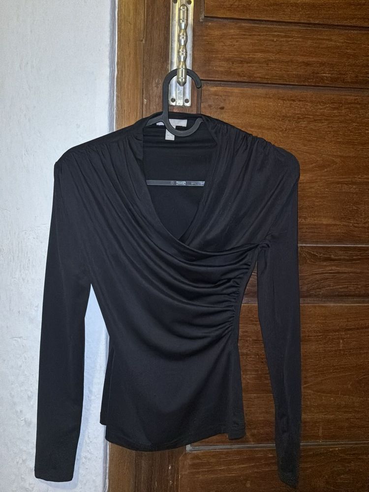 H&amp;M Wrap Top , Size Xs