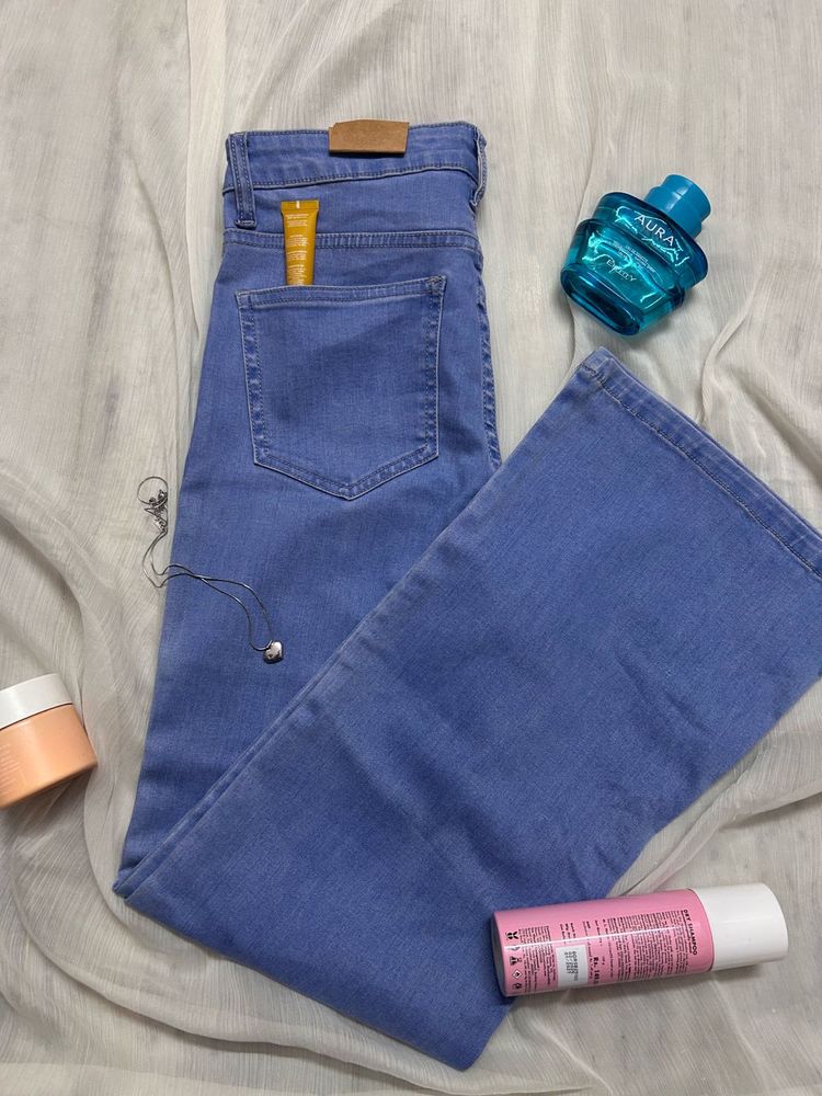 BRANDNEW Globus Jeans😍😍