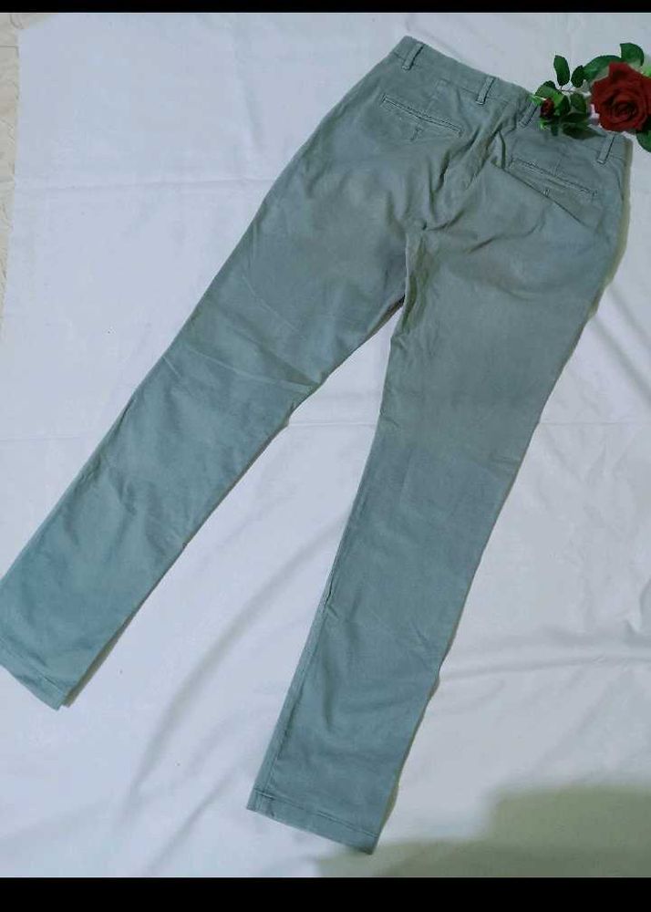 Chinos Pant
