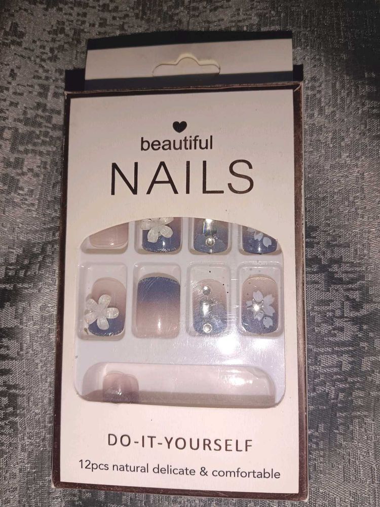 Beautiful Artificial Nails