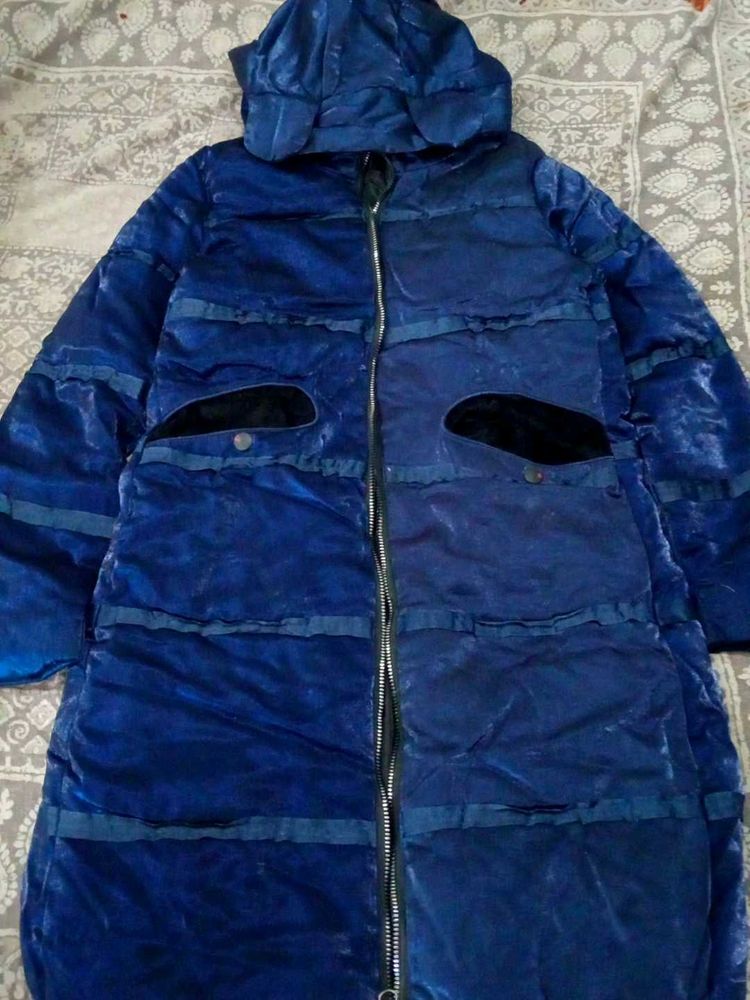 Woman&#39;s Long Jacket 🧥..