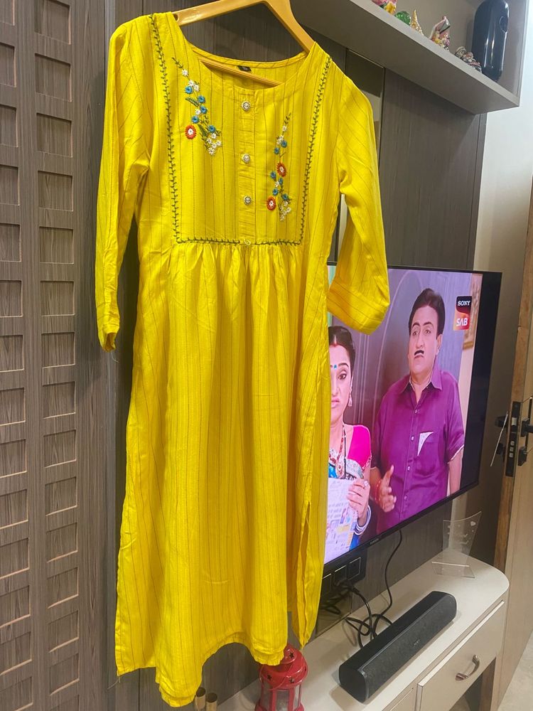 yellow kurta for women