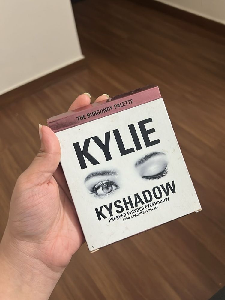 Kyshadow The Burgundy Palette