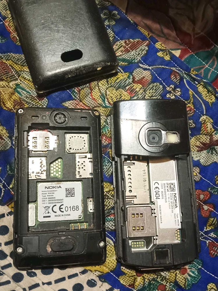 Vintage Nokia Phones