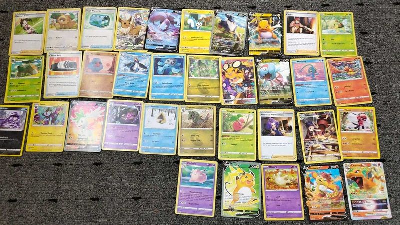 130 Pokeman Cards