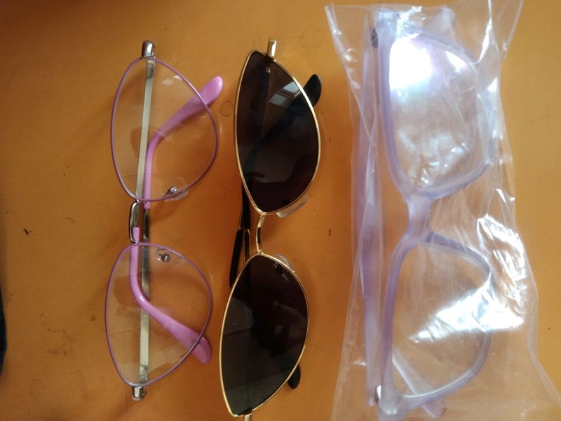Whoohoo🎉🎉🎉🎉 2 Specs And 1 Sun Glasses .. Never Used 🥰Best Quality