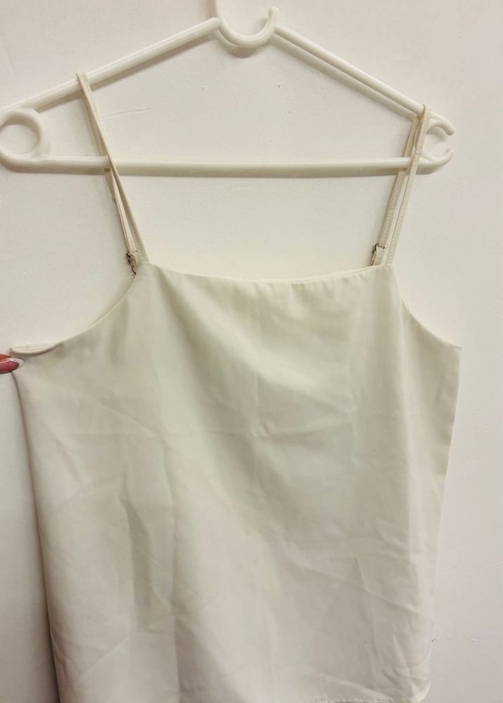 White Sleeveless Tank Top