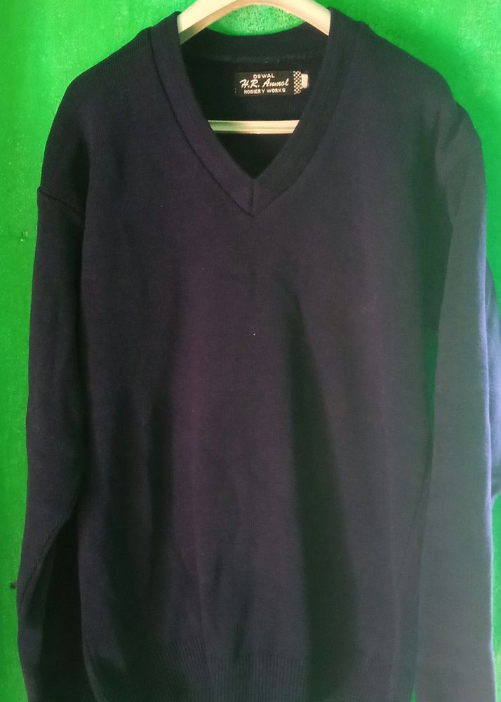 Navy Blue Sweter