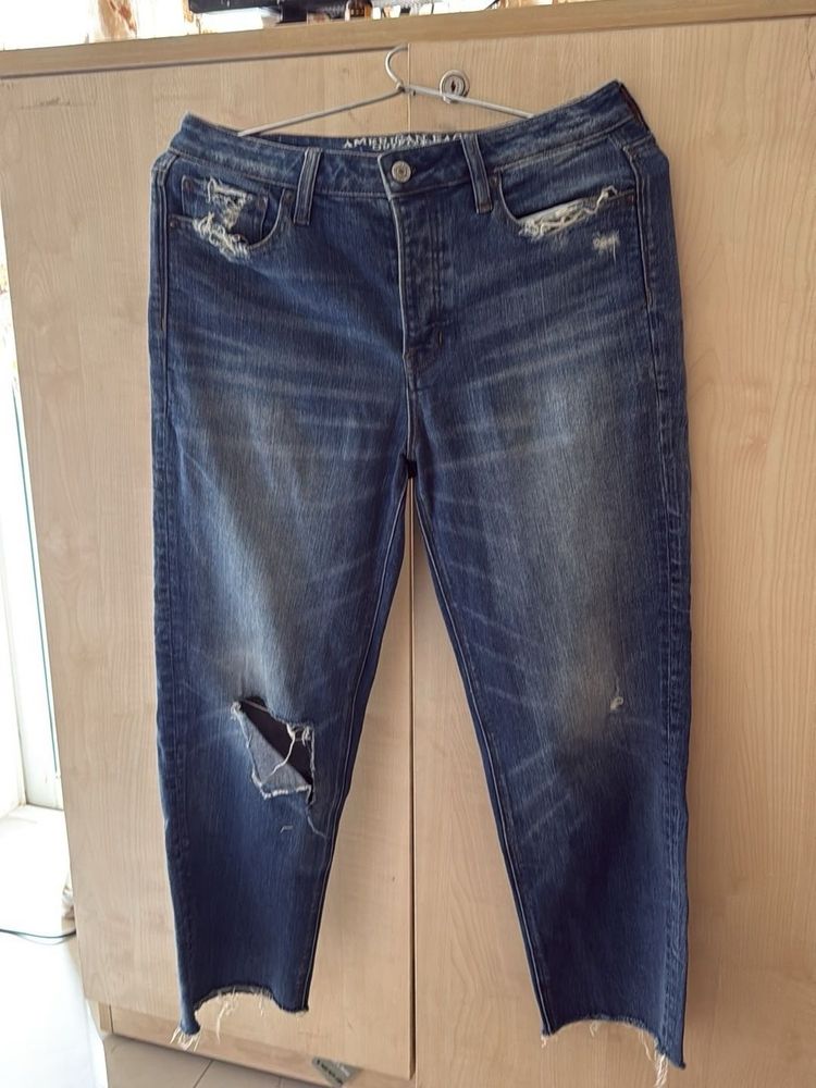 Distressed Jeans