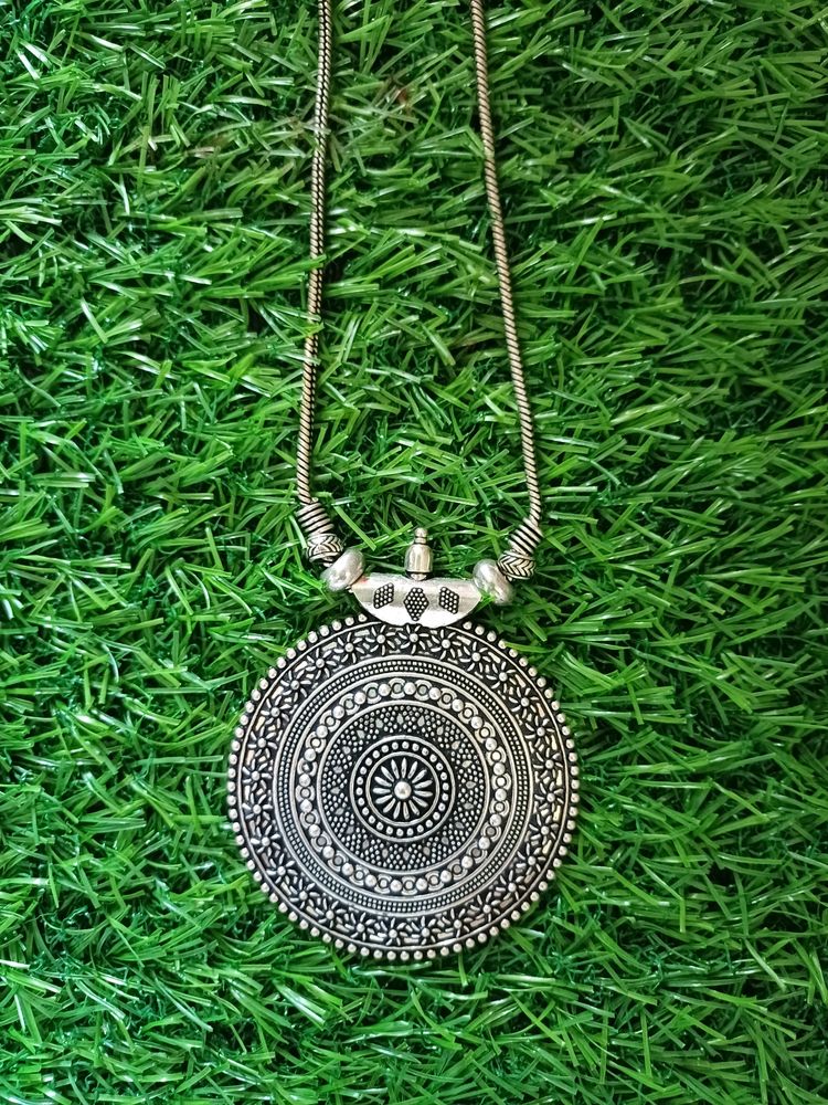 Silver Chain With Pendant