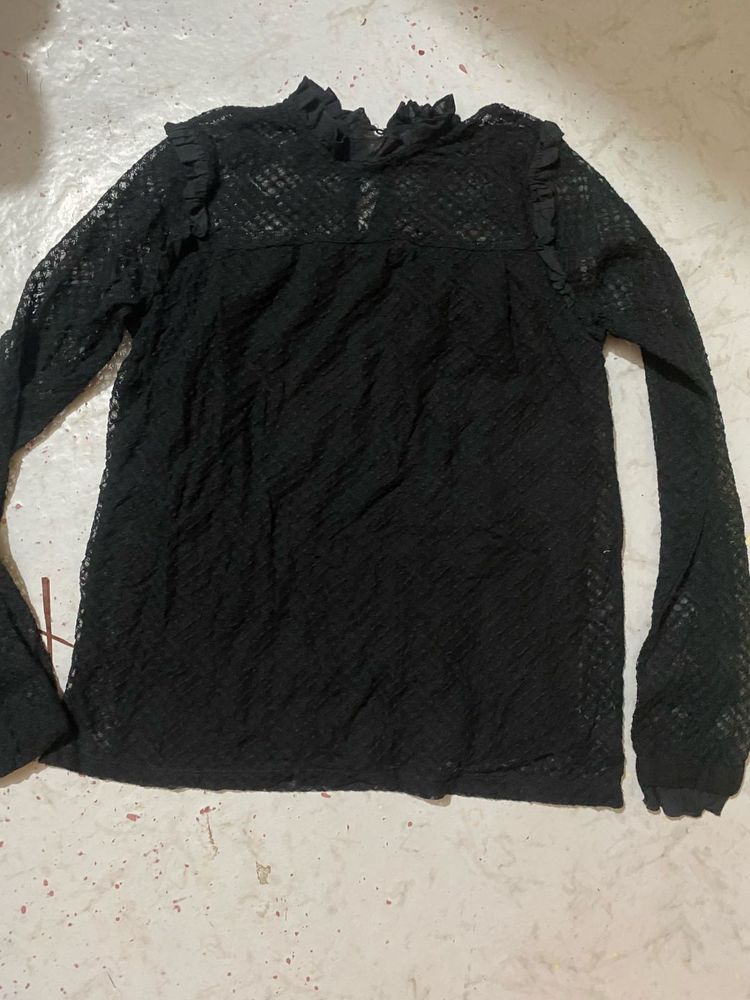 Black Lace Long Sleeve Top