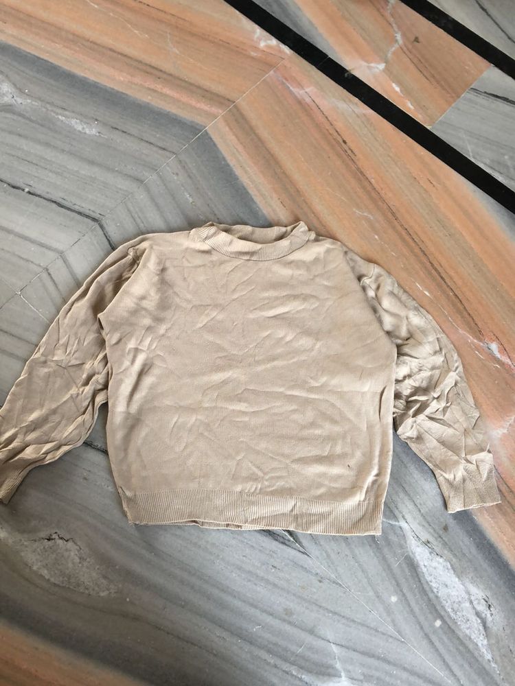 Beige Knit Long Sleeve crop thrifted top