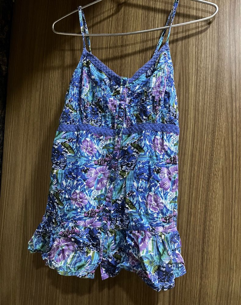 Spaghetti Floral Top