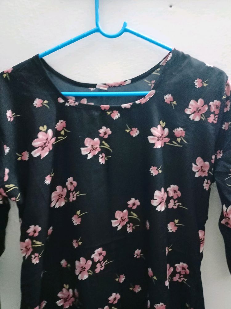 Women Floral Printed Kurti