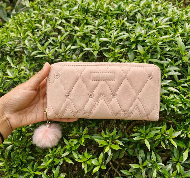 Baby pink Colour Hand Wallet With 3 Compartments