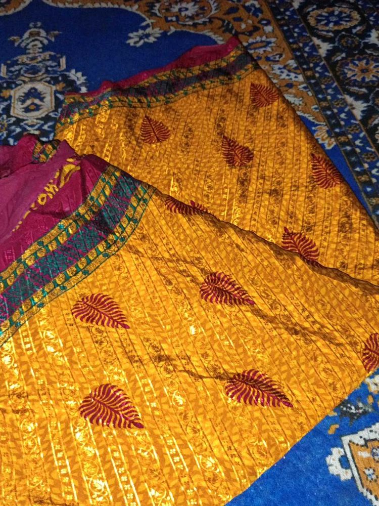 crape  Sari - Vibrant Colors