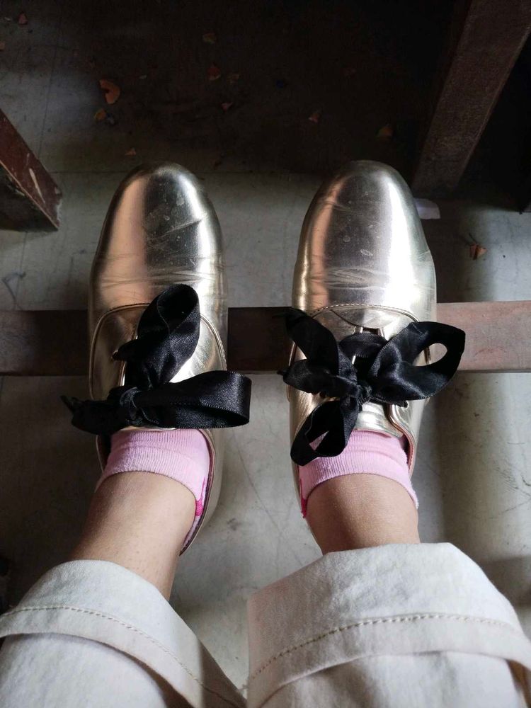 ❤️used sneakers for women ❤️