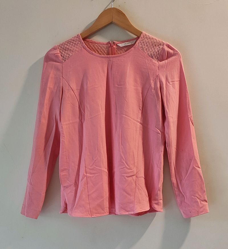 Price Dropped! Roem Pink Stretch Tee.Size S-M
