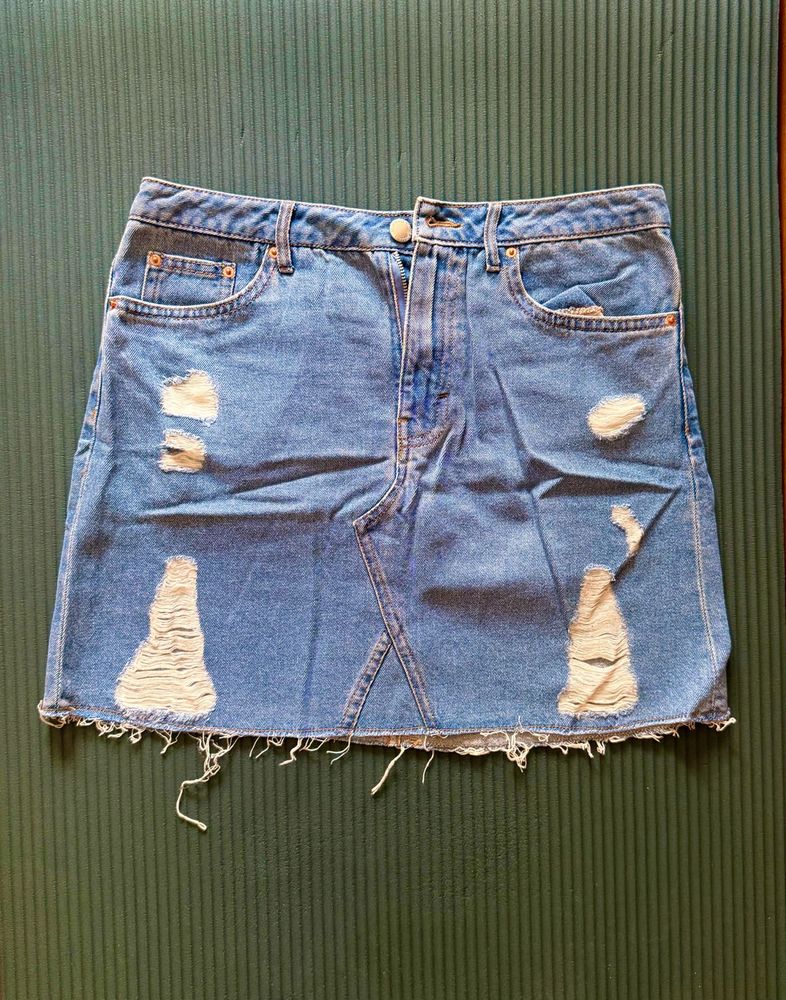 Short Denim Skirt - Ripped🫐🪬