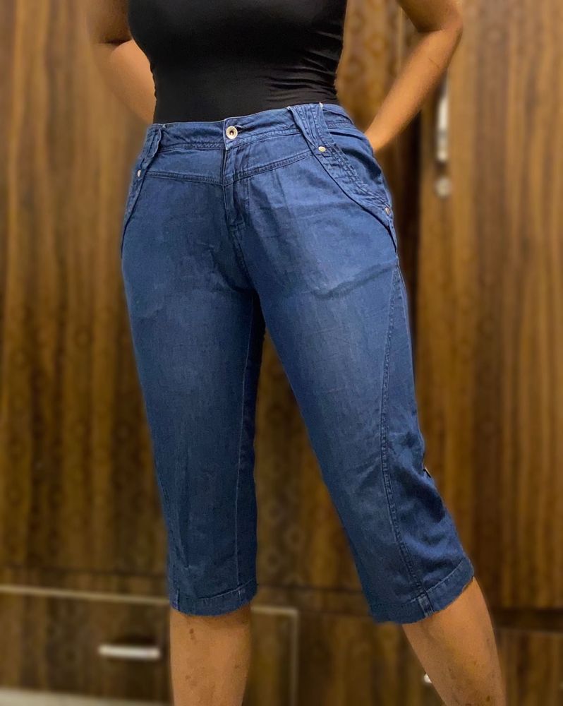 High Waist Blue Denim Capri Pants