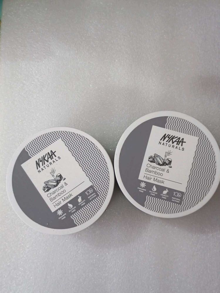 NYKAA Charcoal &amp; Bamboo Hair Mask one piece