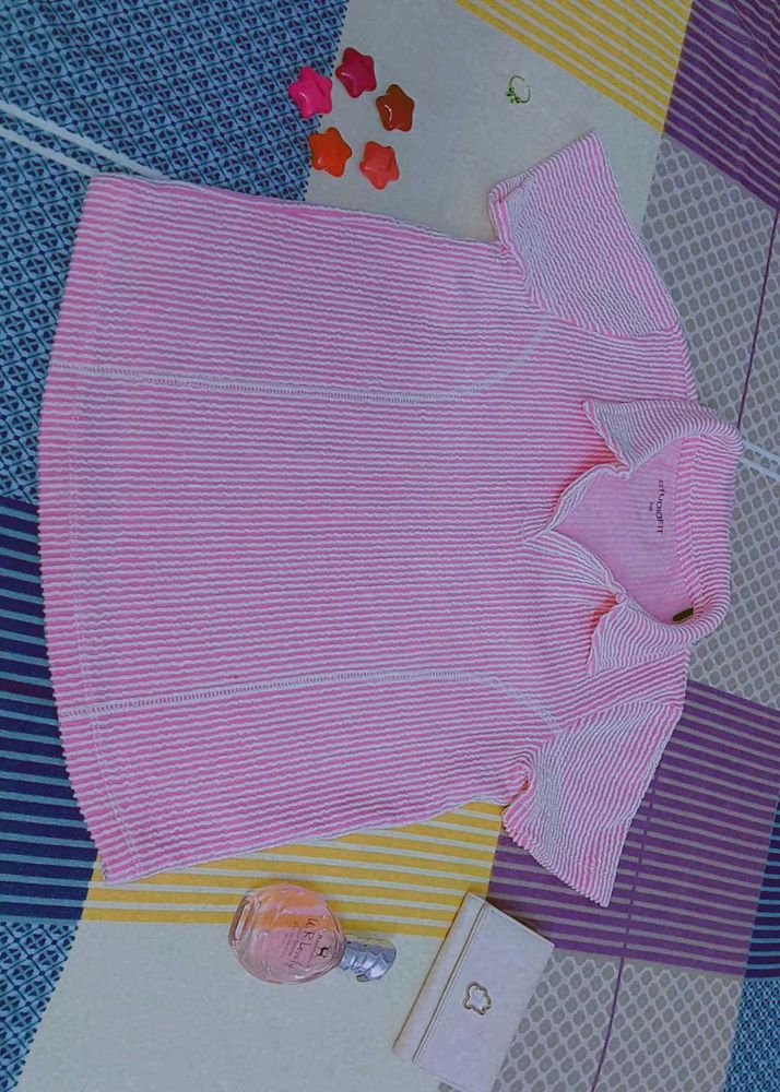 A Pink Crop Top ♡
