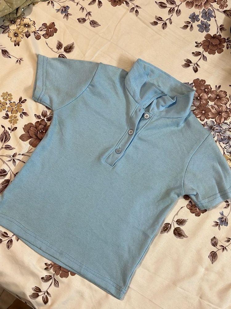 LIGHT BLUE RIBBED TOP