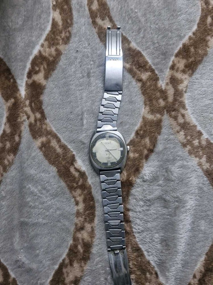 not working  macinical watch Vintage Hmt
