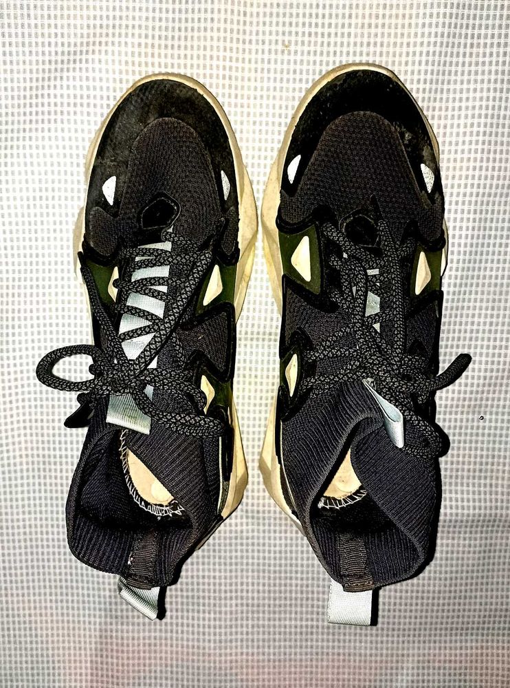 Stylish Black Sneakers