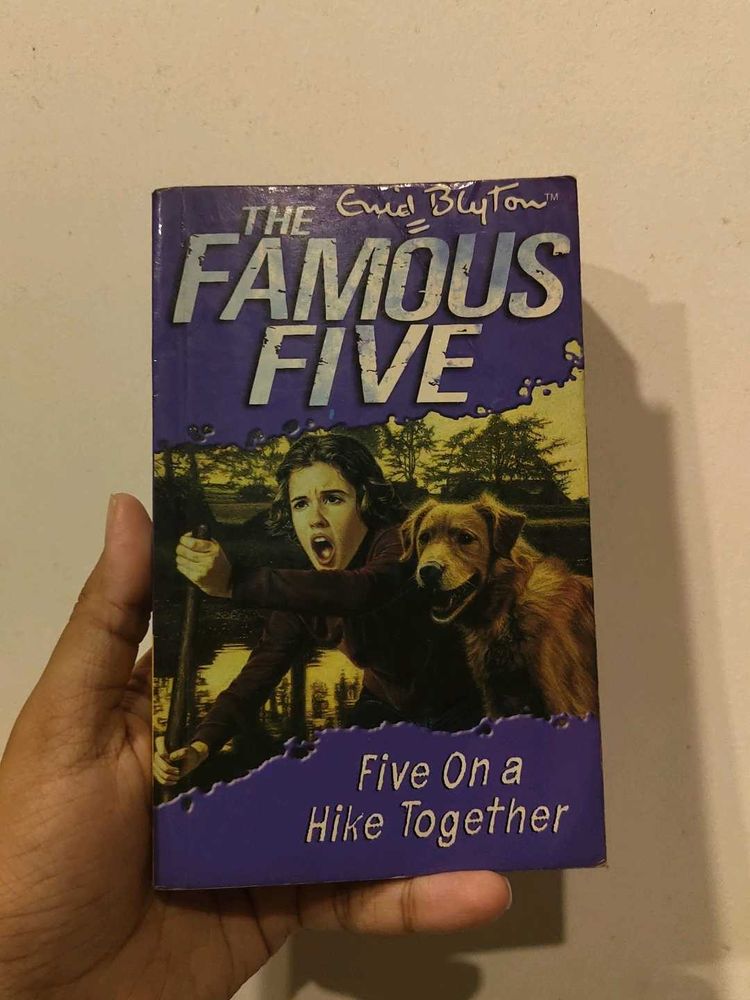 The Famous Five : 5 On A Hike Together