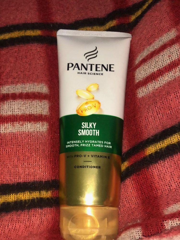 Pantene Silky Smooth Conditioner