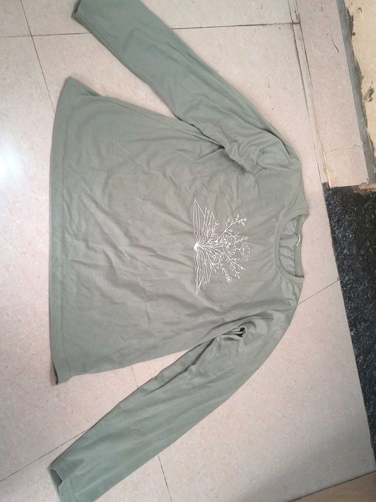 Green Long Sleeve Tee
