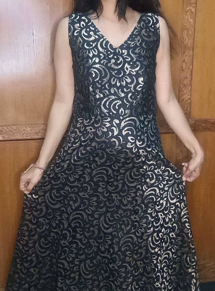 Elegant Black &amp; Gold Dress