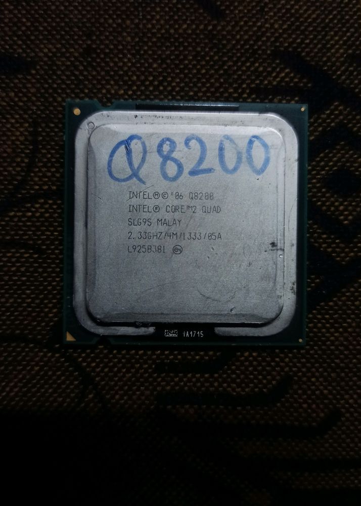 Intel Core 2 Quad Q8200