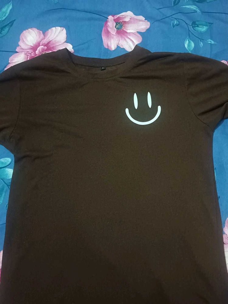 Smiley Face Graphic Tee