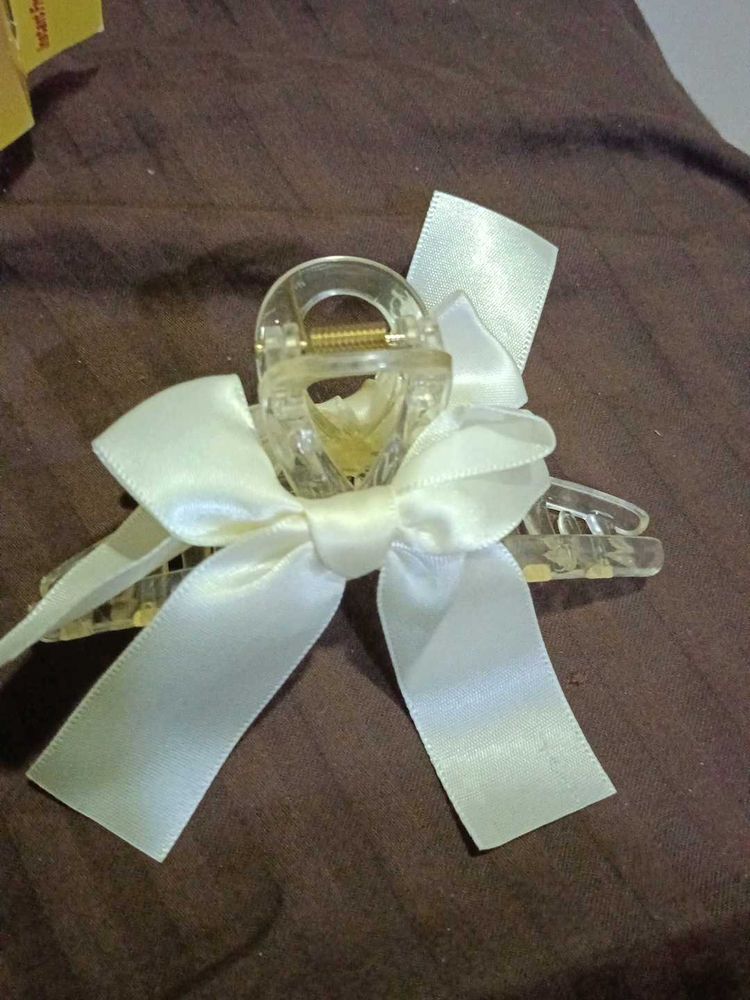 Bow Hair Clip