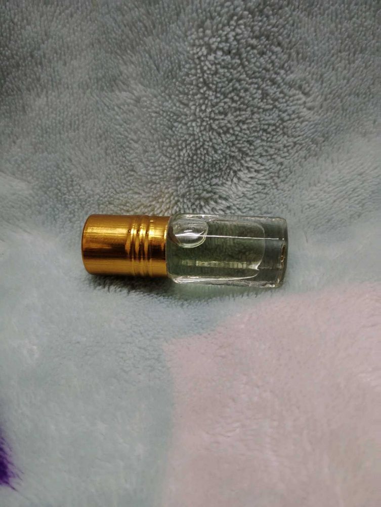 White Oud Perfume