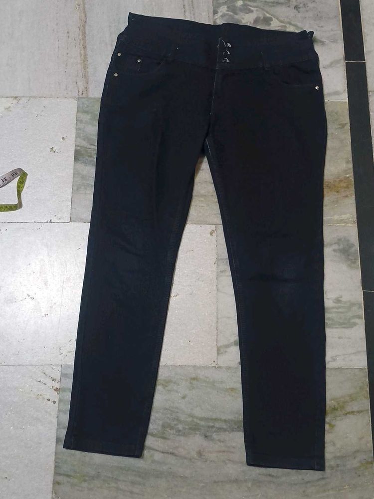 Stylish Black Jeans