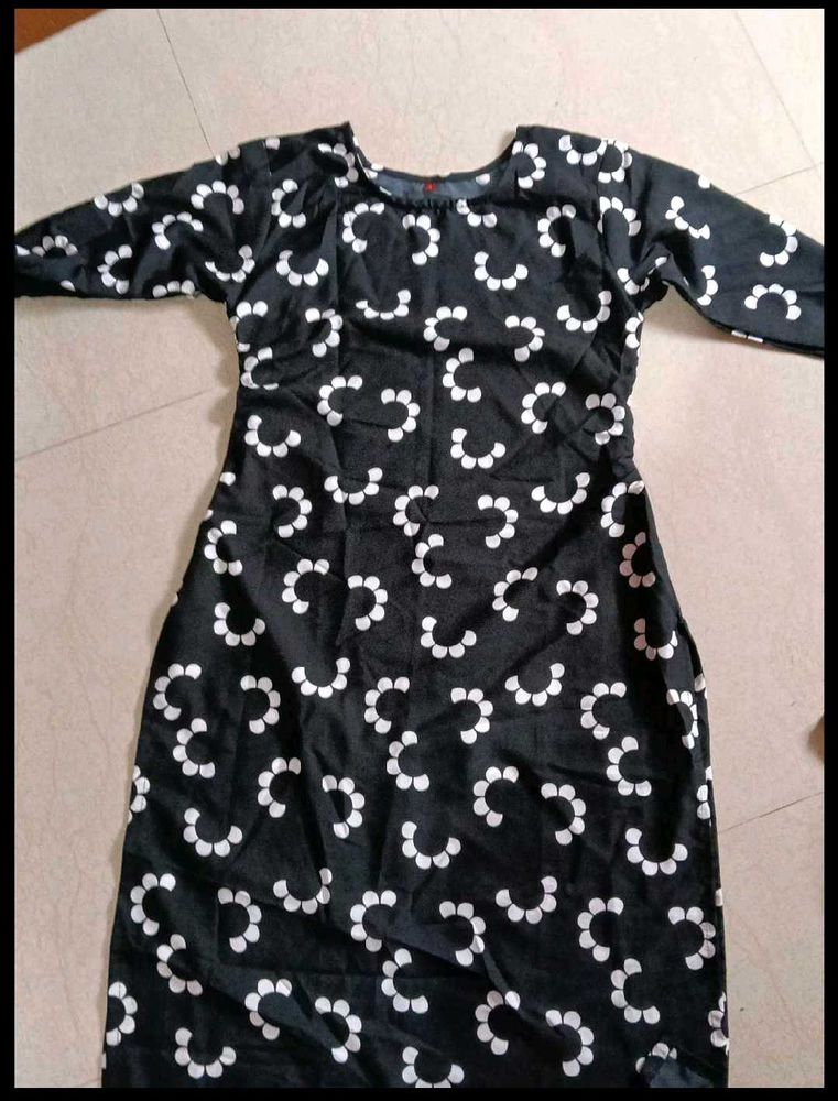 Black &amp; Green Printed Kurta