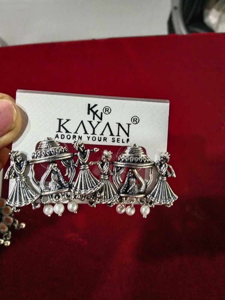 Trending Navratri Dulhan Earrings
