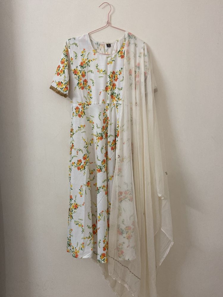 A Line Kurta Pant Dupatta Set