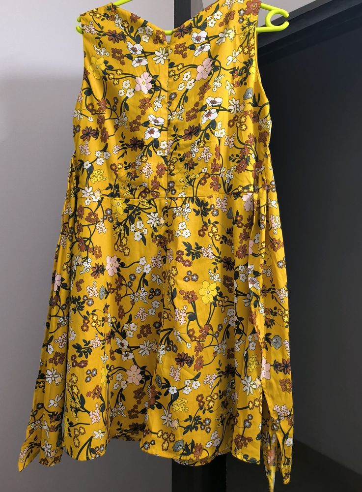 Musterd Color Dress