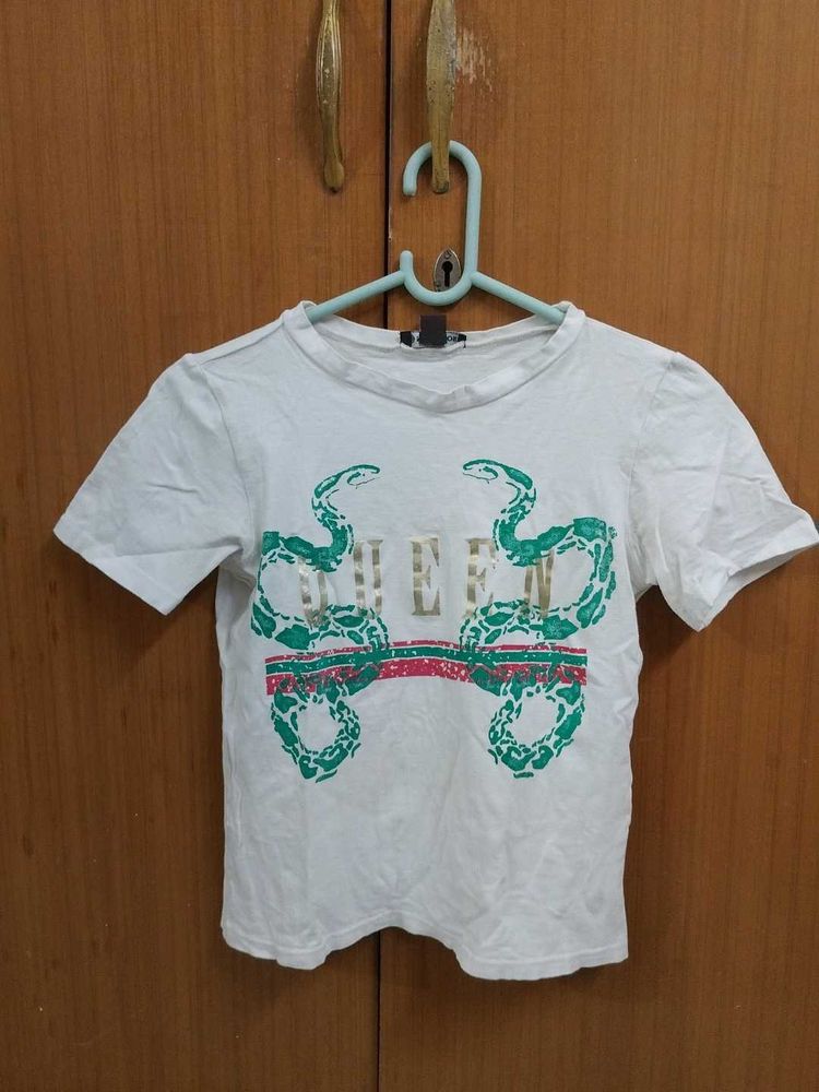 WHITE FITTED T SHIRT