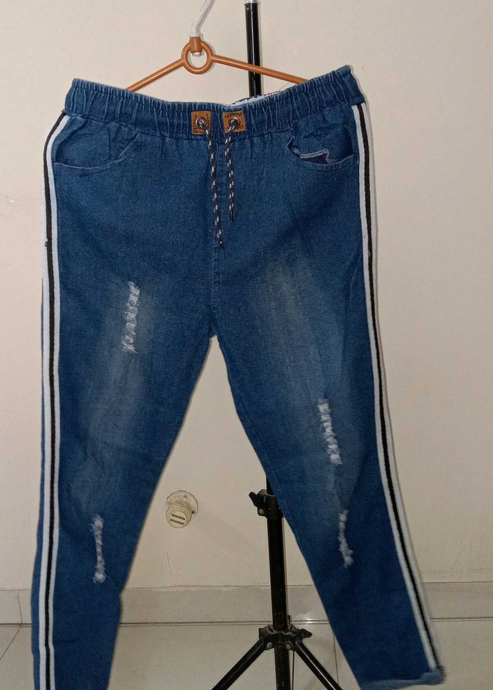 Distressed Stripe Jeans