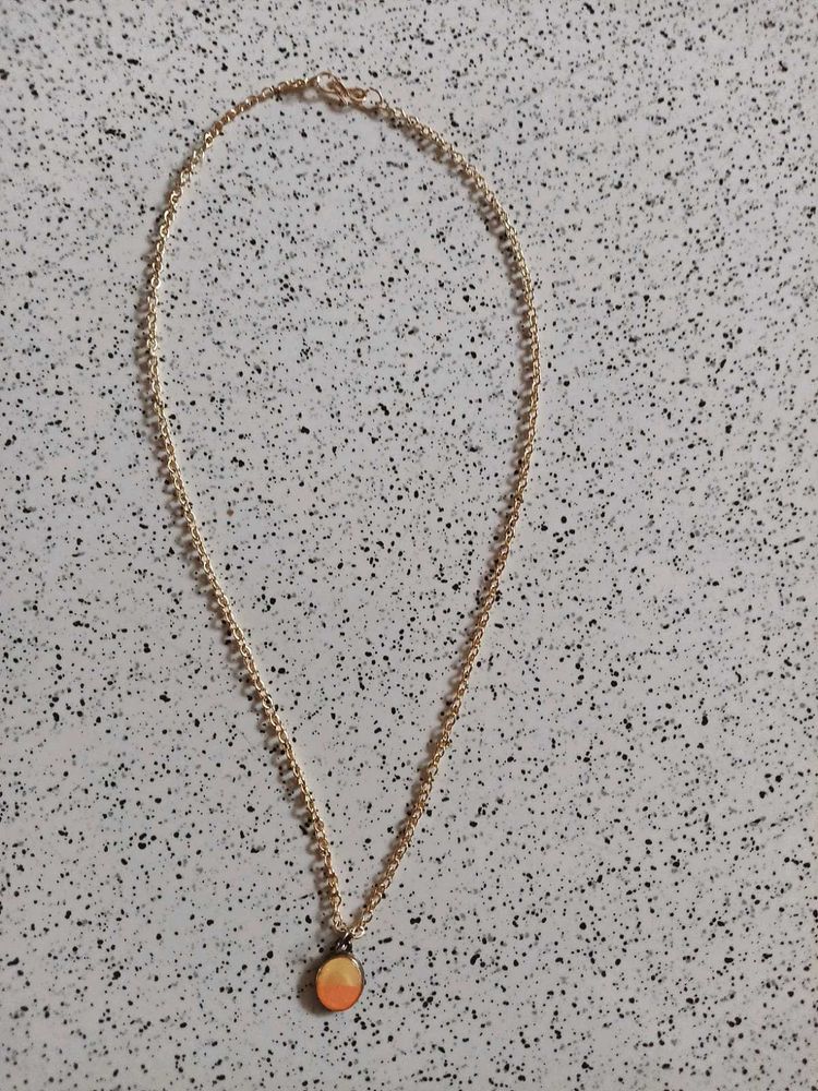 Gold Pendant Necklace