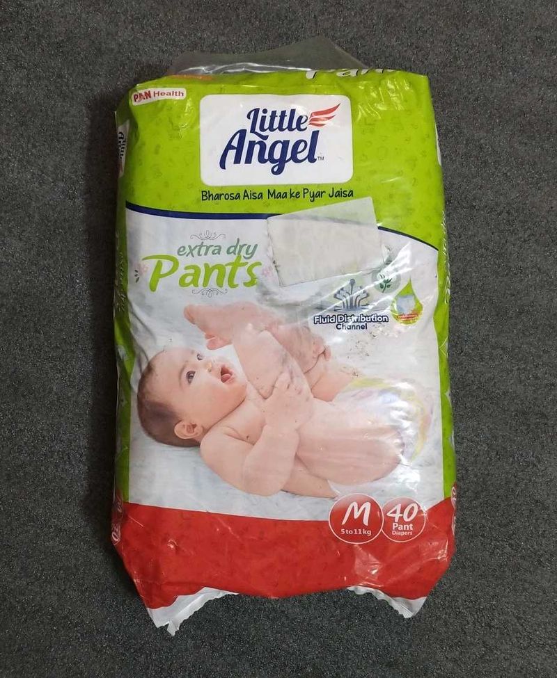 Little Angel Extra Dry Pants - M